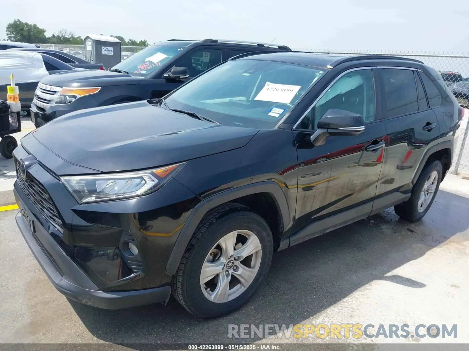 2 fotografías del automóvil dañado 2T3W1RFV3MC097504 TOYOTA RAV4 2021