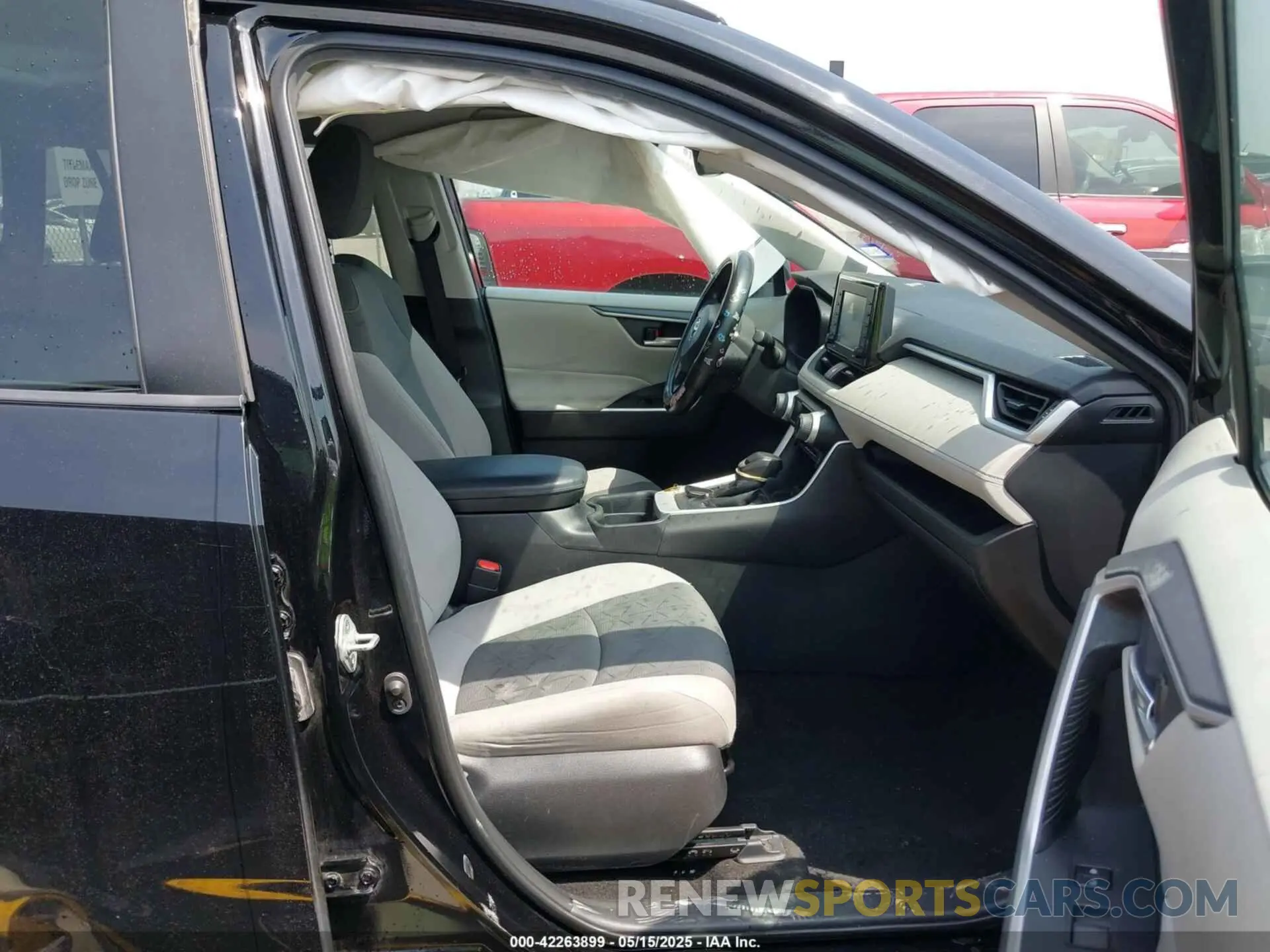 5 fotografías del automóvil dañado 2T3W1RFV3MC097504 TOYOTA RAV4 2021