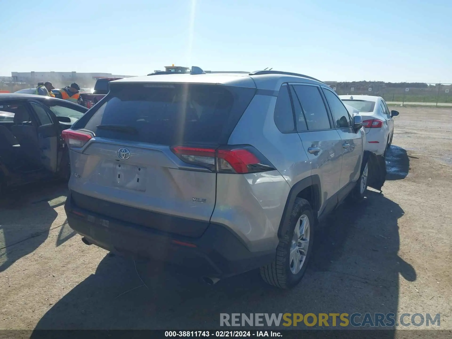 4 fotografías del automóvil dañado 2T3W1RFV3MC109456 TOYOTA RAV4 2021