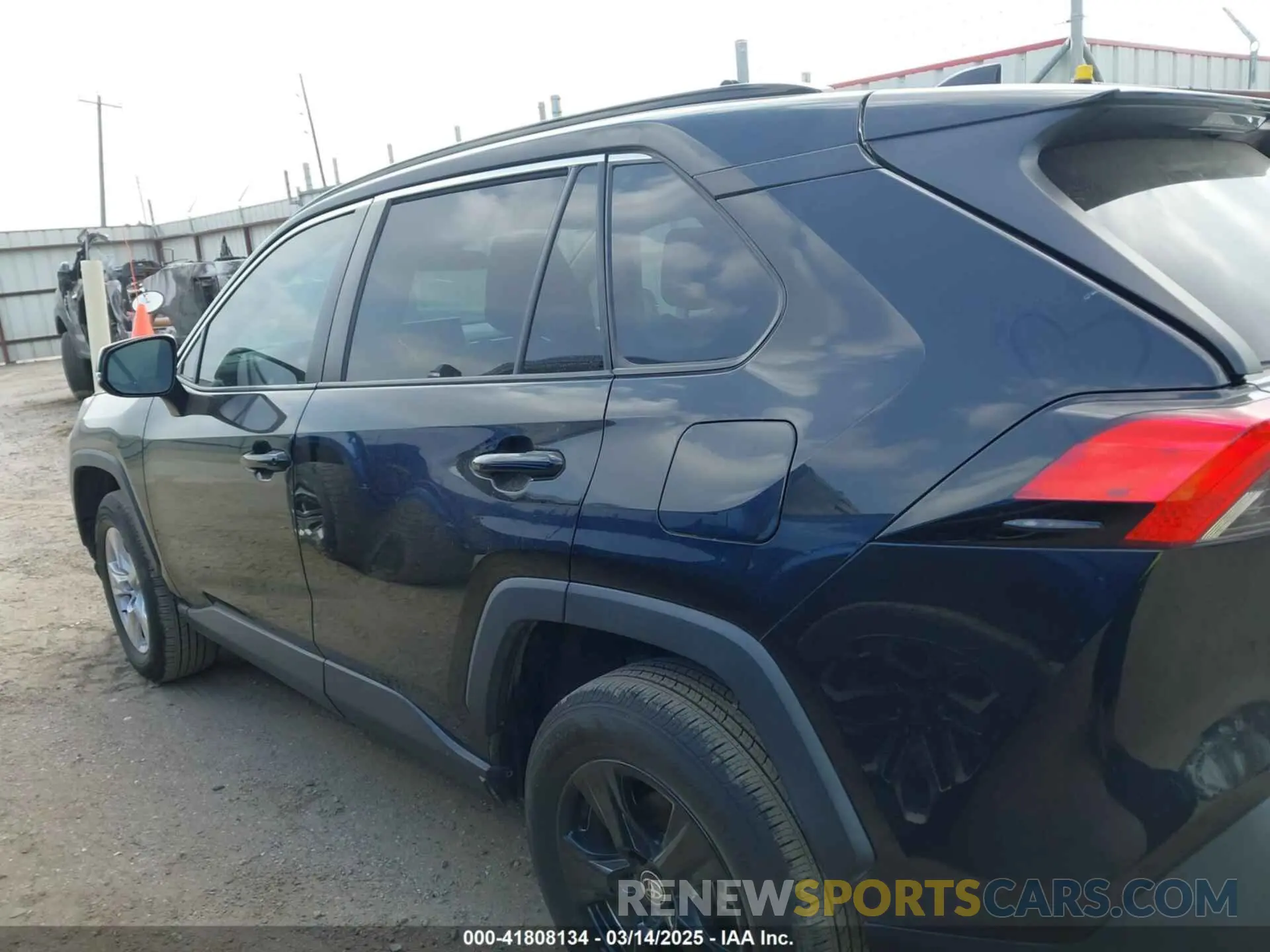 14 fotografías del automóvil dañado 2T3W1RFV3MC128377 TOYOTA RAV4 2021