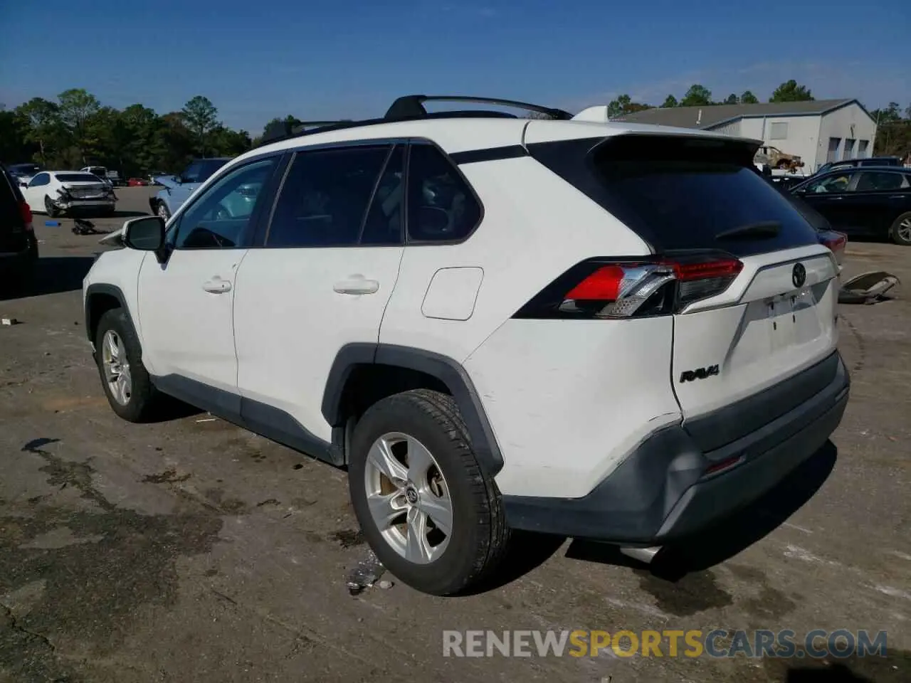 2 fotografías del automóvil dañado 2T3W1RFV3MW117460 TOYOTA RAV4 2021