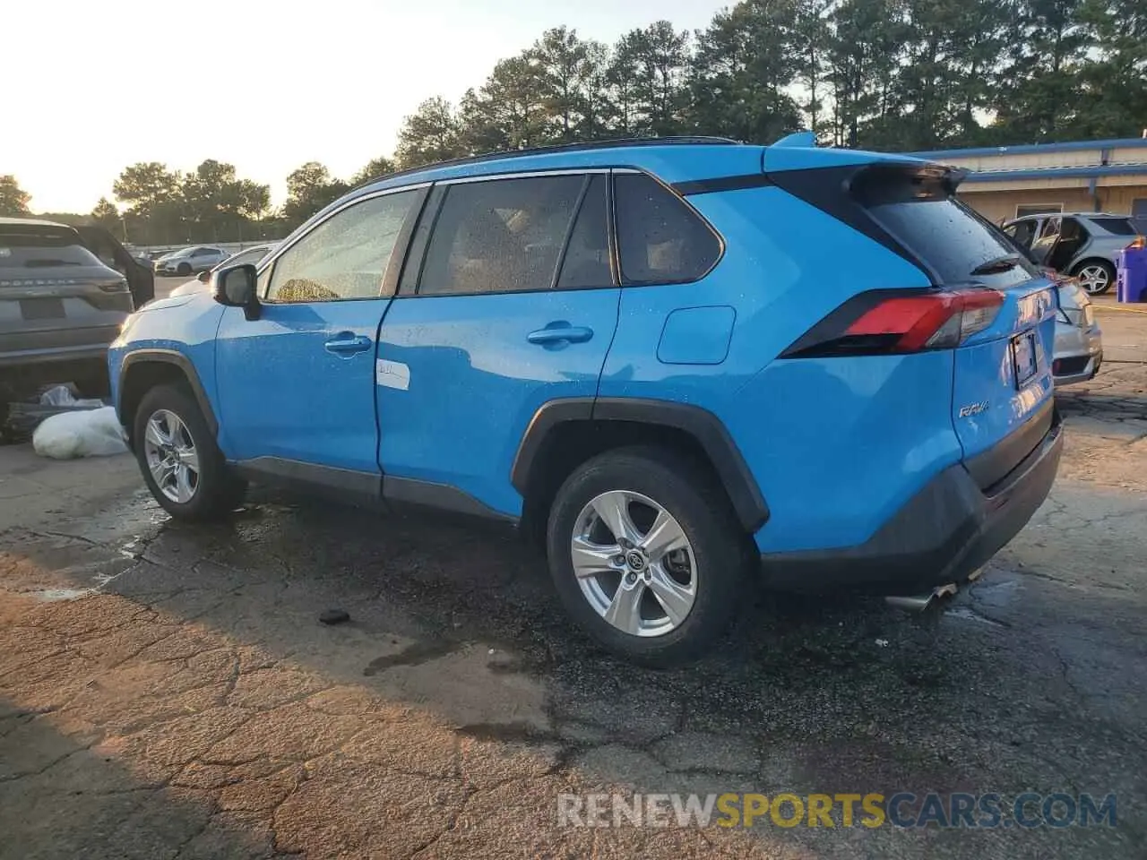 2 fotografías del automóvil dañado 2T3W1RFV3MW162334 TOYOTA RAV4 2021