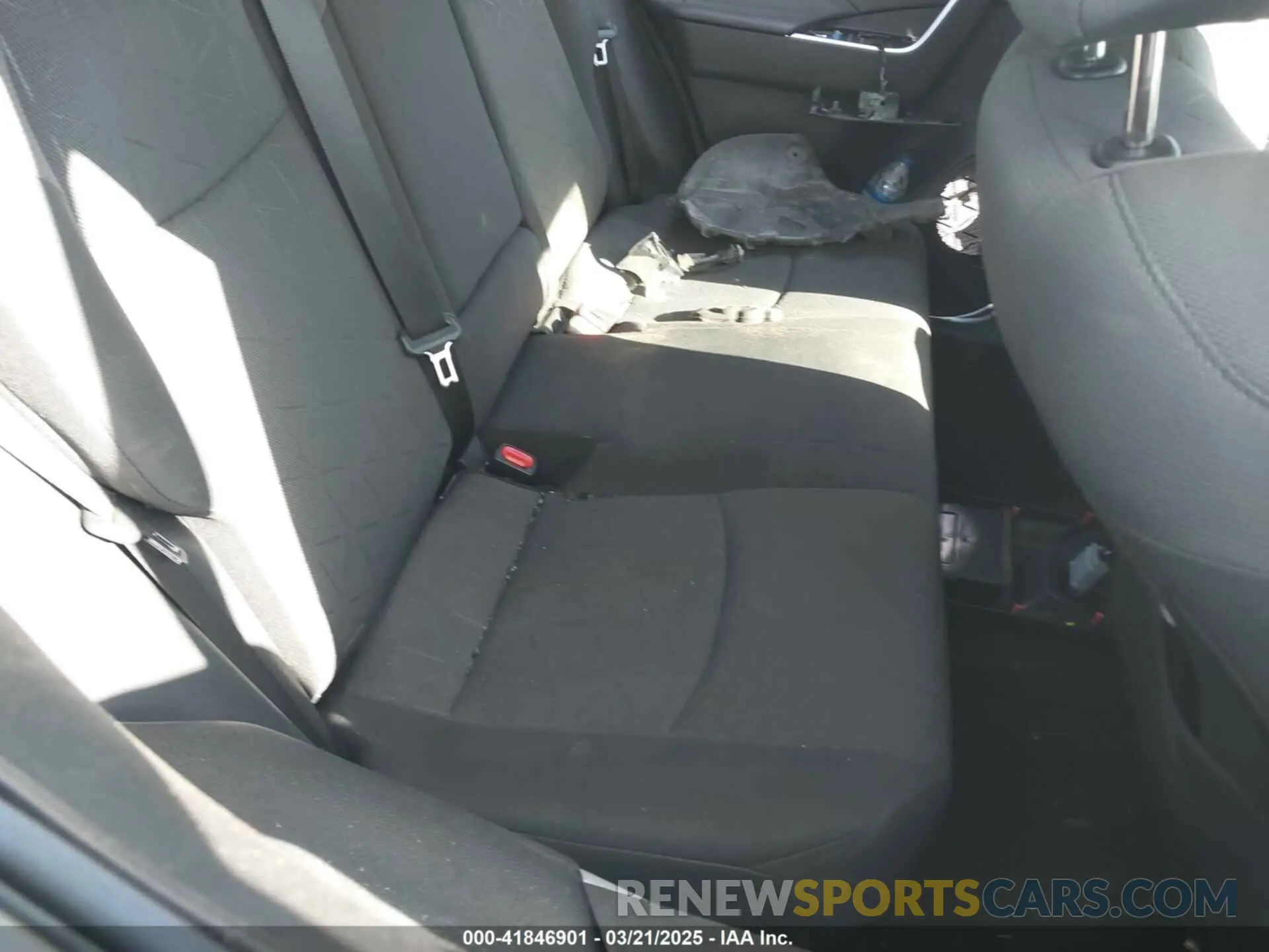 8 fotografías del automóvil dañado 2T3W1RFV4MW136969 TOYOTA RAV4 2021