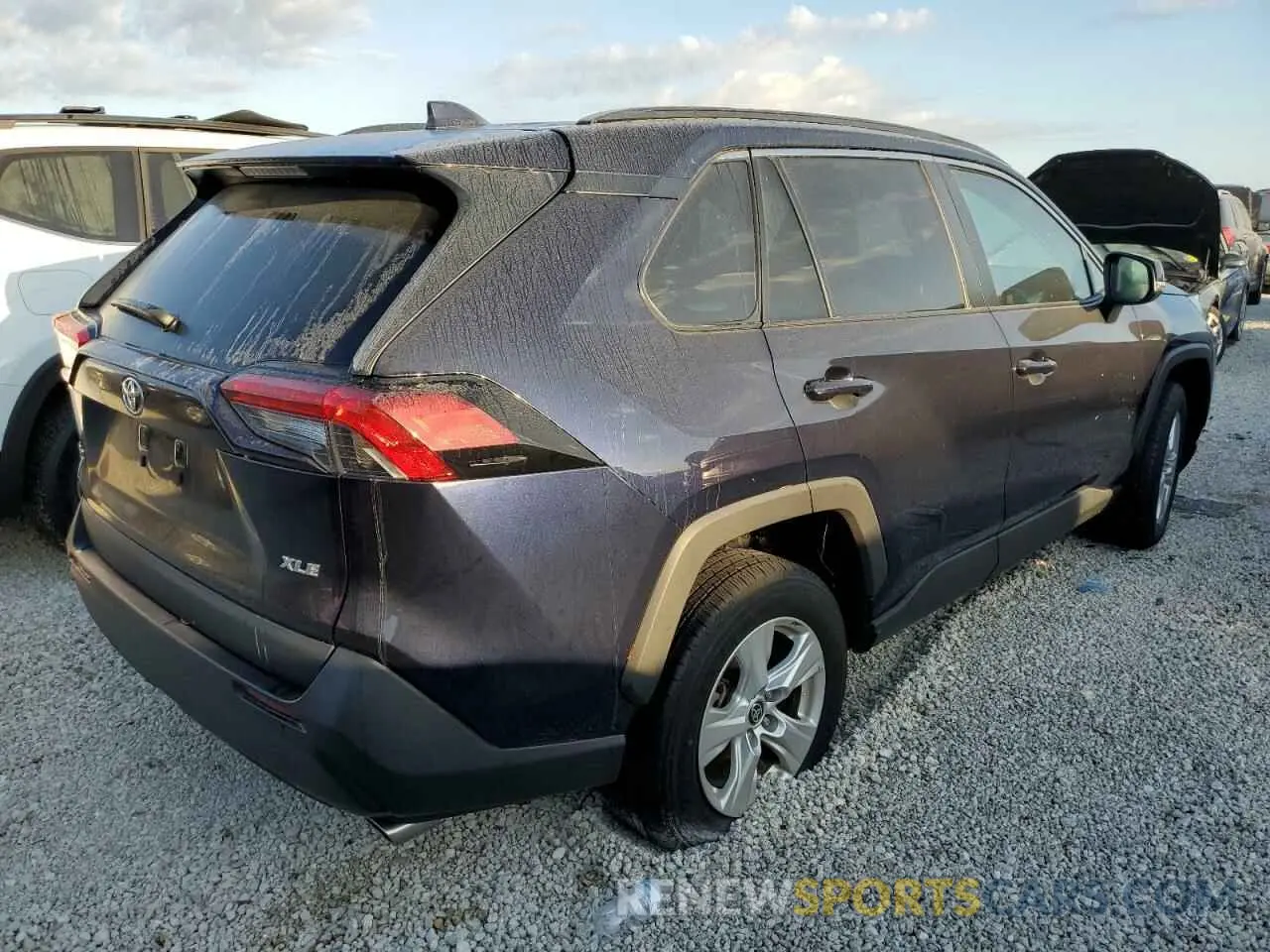 4 fotografías del automóvil dañado 2T3W1RFV4MW137278 TOYOTA RAV4 2021