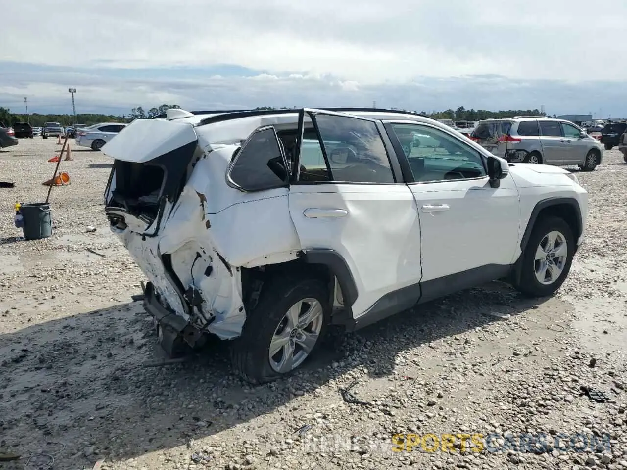 3 fotografías del automóvil dañado 2T3W1RFV5MC097259 TOYOTA RAV4 2021