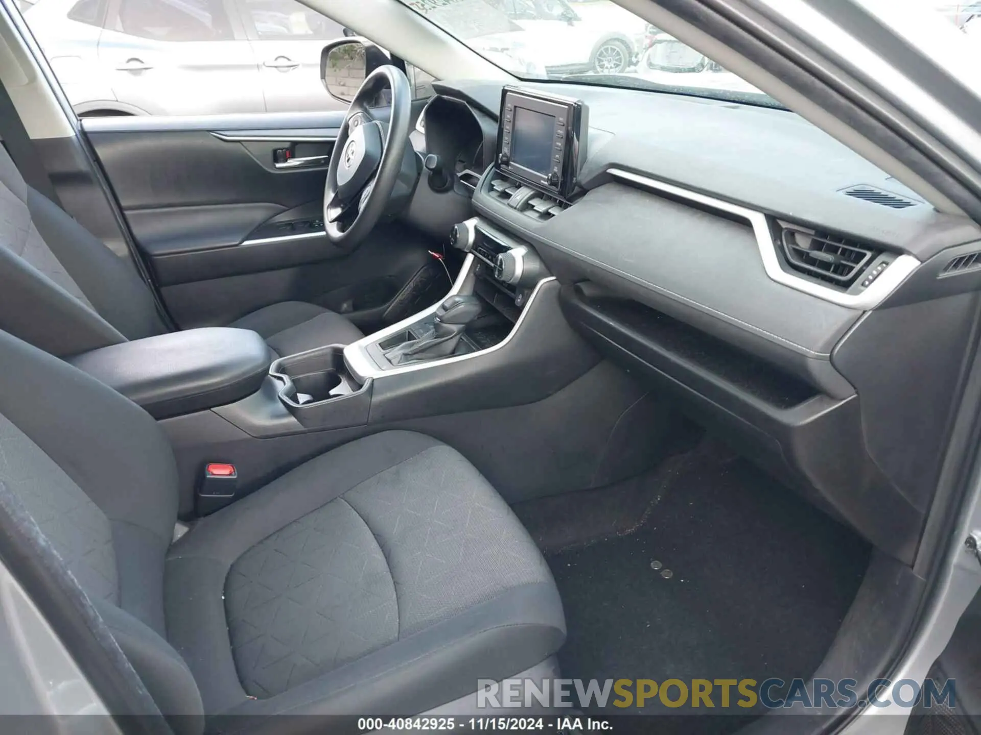 5 fotografías del automóvil dañado 2T3W1RFV5MC121592 TOYOTA RAV4 2021