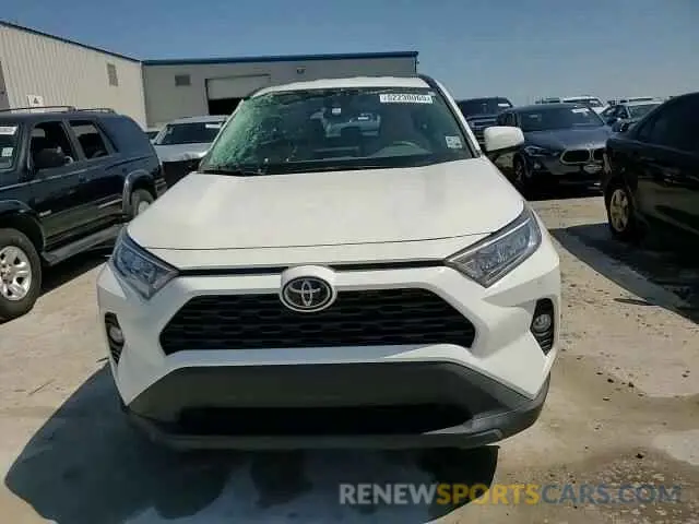 14 fotografías del automóvil dañado 2T3W1RFV5MC129479 TOYOTA RAV4 2021