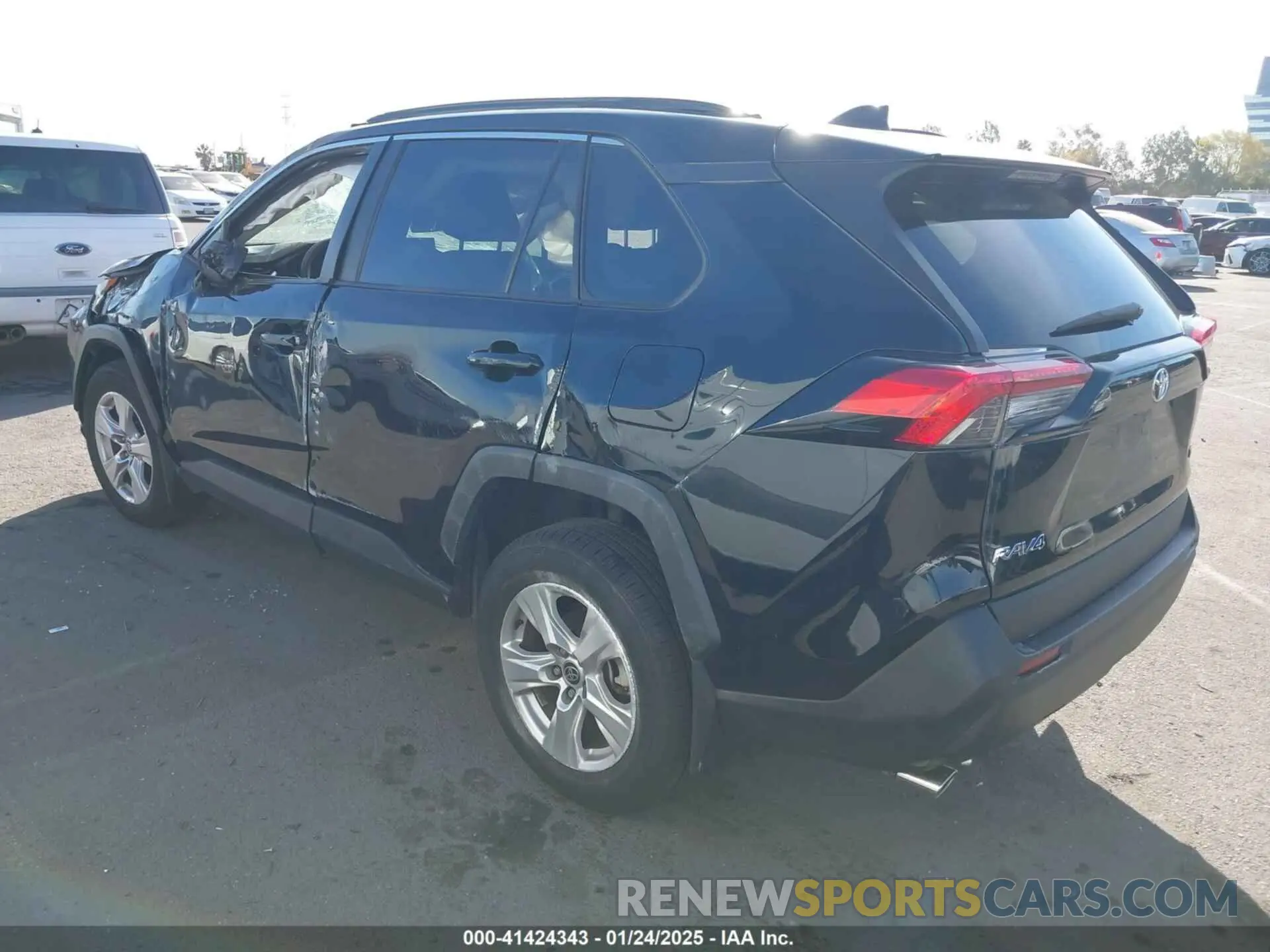 3 fotografías del automóvil dañado 2T3W1RFV5MC150493 TOYOTA RAV4 2021