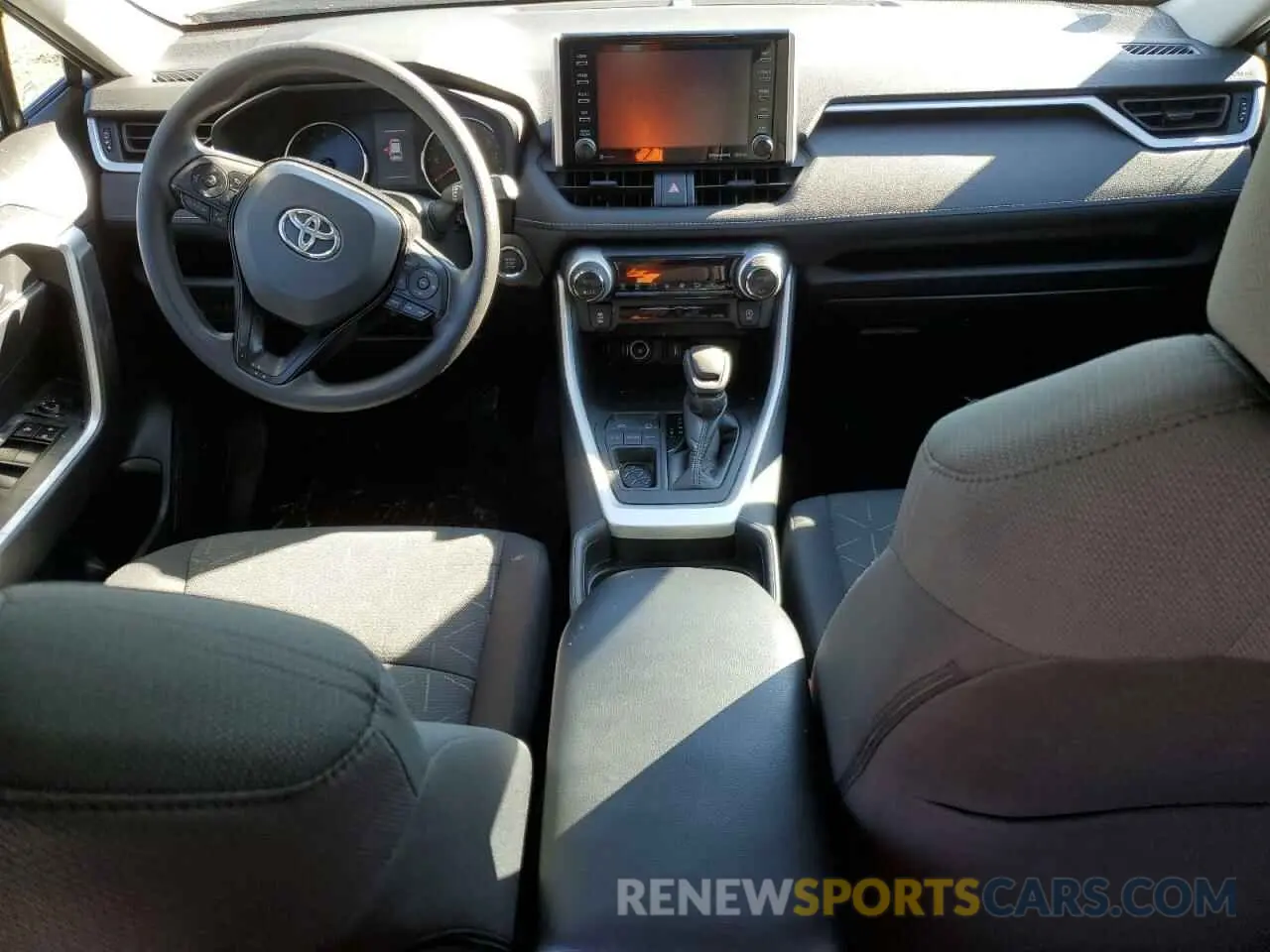 8 fotografías del automóvil dañado 2T3W1RFV5MC152048 TOYOTA RAV4 2021