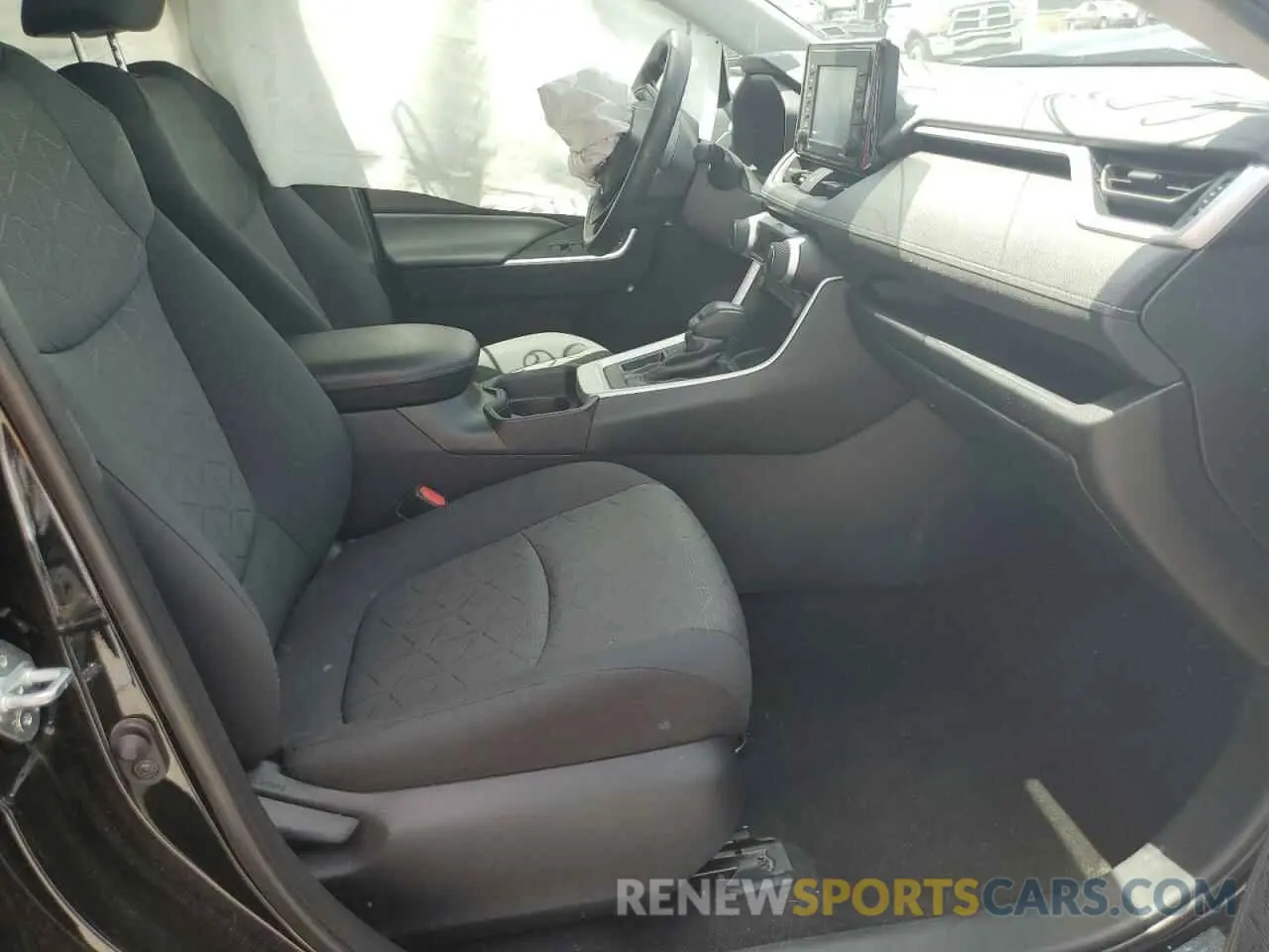 5 fotografías del automóvil dañado 2T3W1RFV6MW113144 TOYOTA RAV4 2021