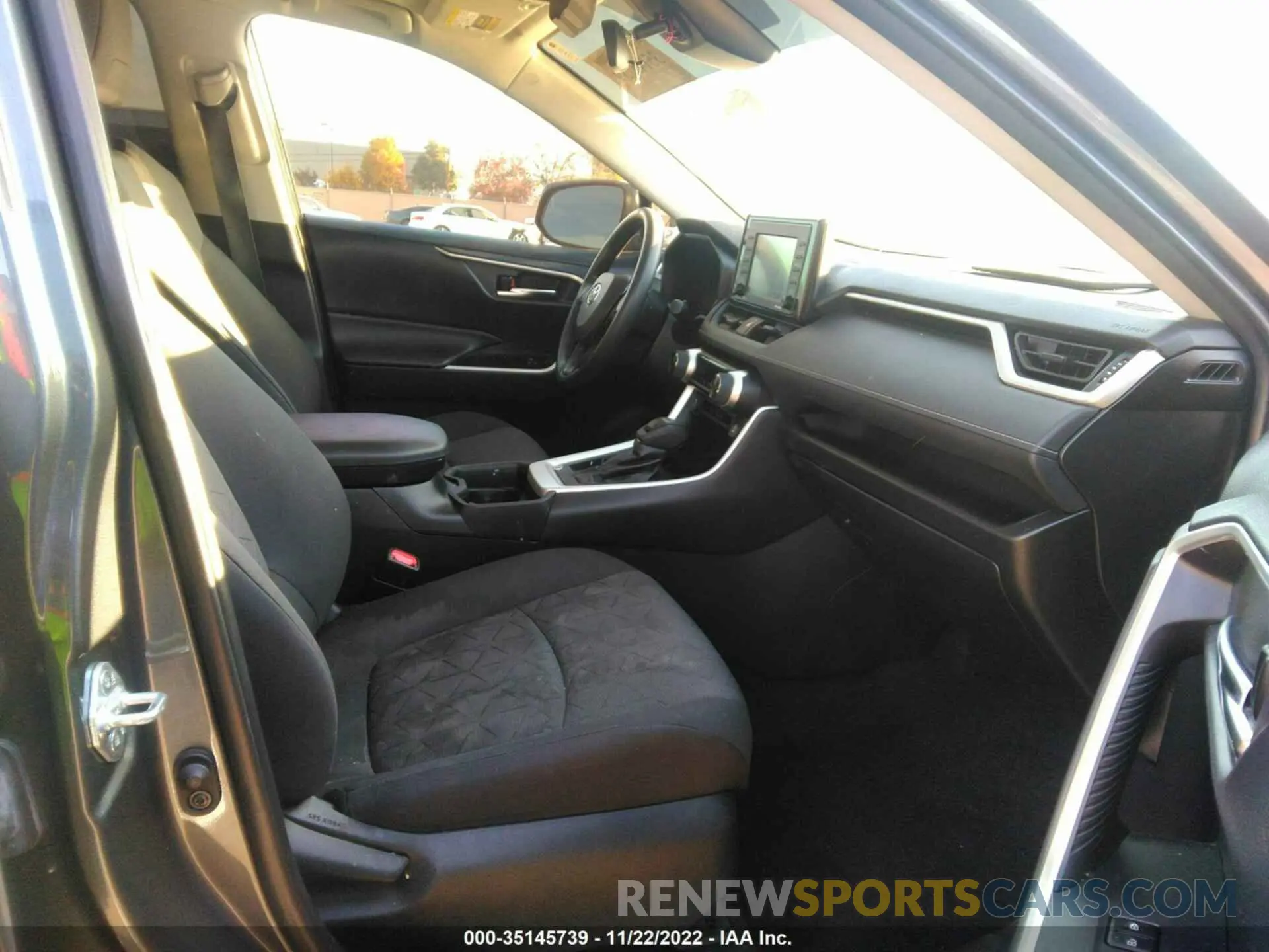 5 fotografías del automóvil dañado 2T3W1RFV6MW118604 TOYOTA RAV4 2021