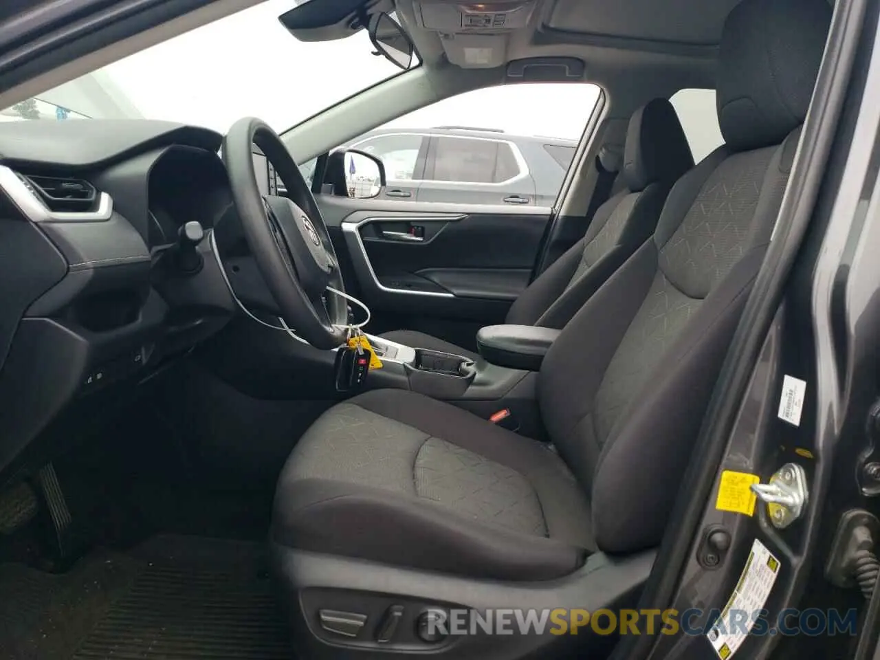 7 fotografías del automóvil dañado 2T3W1RFV6MW167575 TOYOTA RAV4 2021