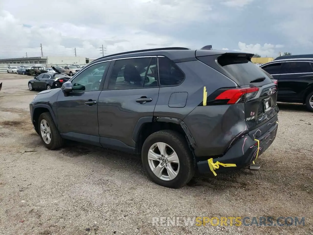 2 fotografías del automóvil dañado 2T3W1RFV7MC095531 TOYOTA RAV4 2021