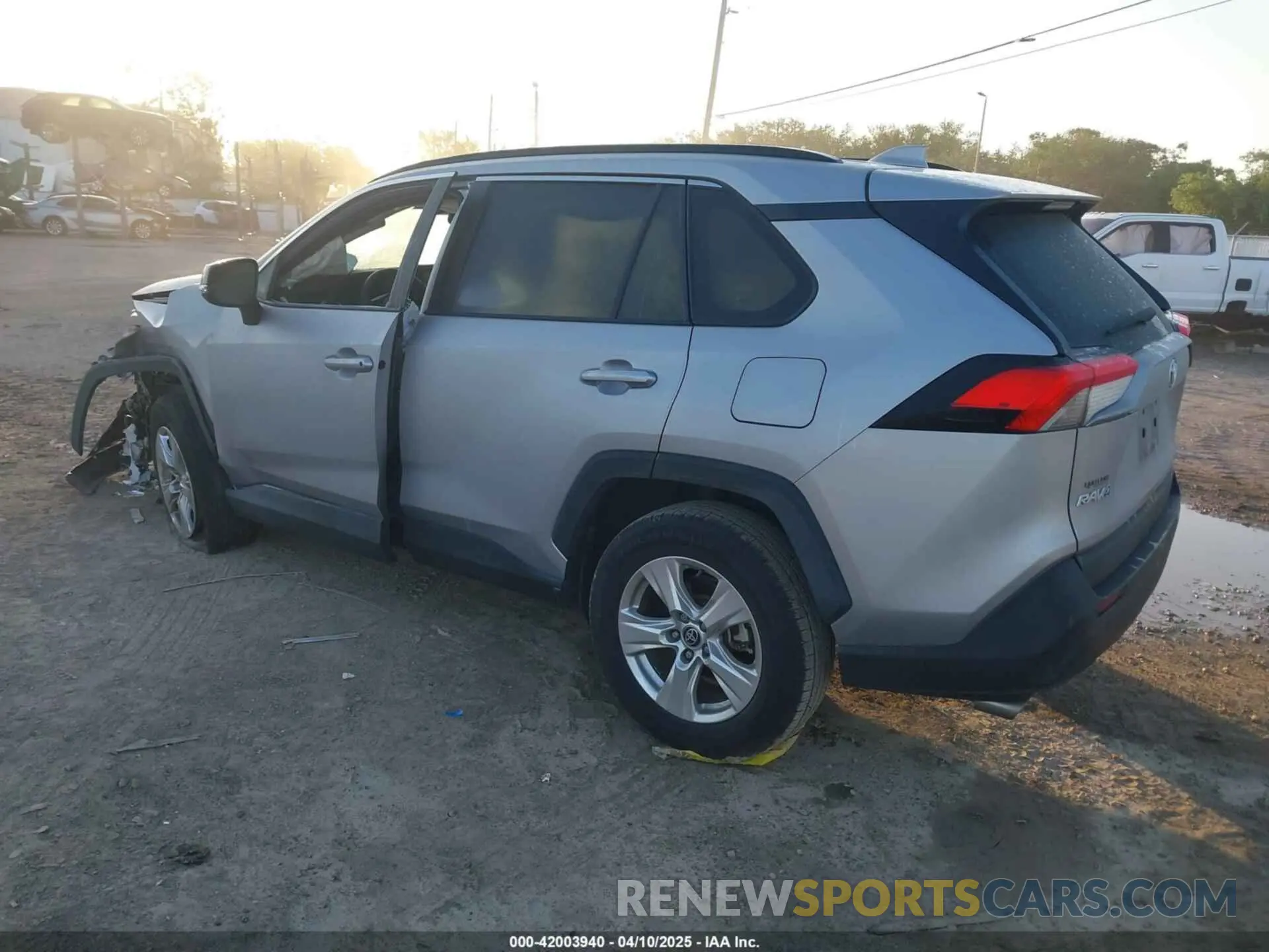 3 fotografías del automóvil dañado 2T3W1RFV7MC156148 TOYOTA RAV4 2021