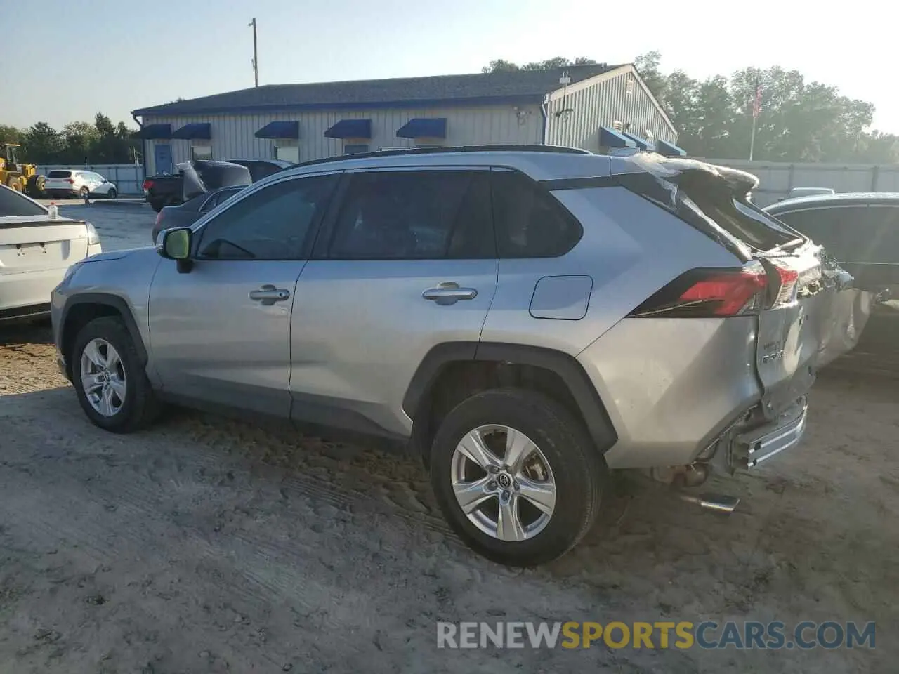 2 fotografías del automóvil dañado 2T3W1RFV7MW144130 TOYOTA RAV4 2021