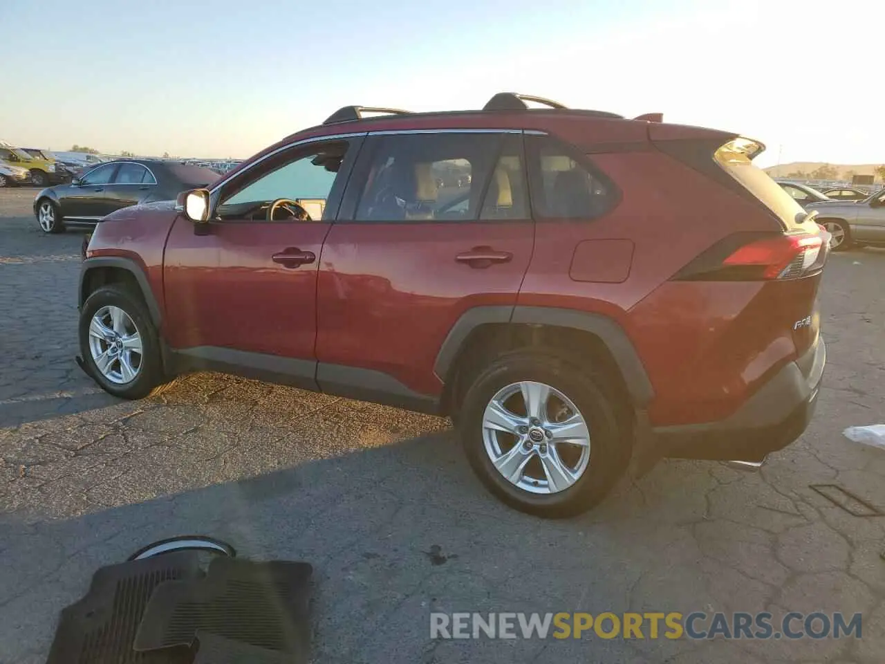 2 fotografías del automóvil dañado 2T3W1RFV7MW176303 TOYOTA RAV4 2021