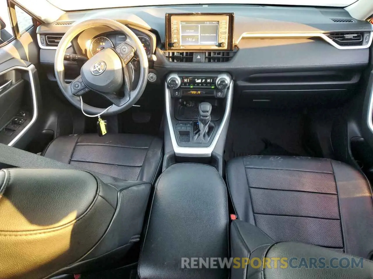 8 fotografías del automóvil dañado 2T3W1RFV7MW176303 TOYOTA RAV4 2021