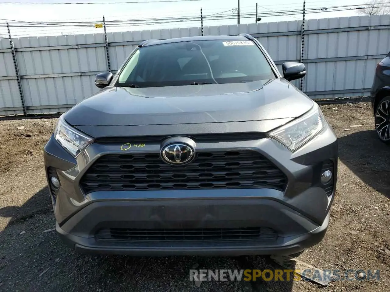 5 fotografías del automóvil dañado 2T3W1RFV8MC098471 TOYOTA RAV4 2021