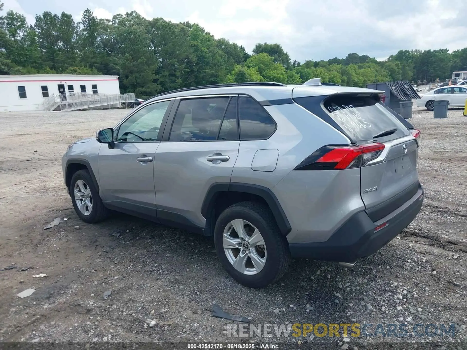 3 fotografías del automóvil dañado 2T3W1RFV8MC139665 TOYOTA RAV4 2021