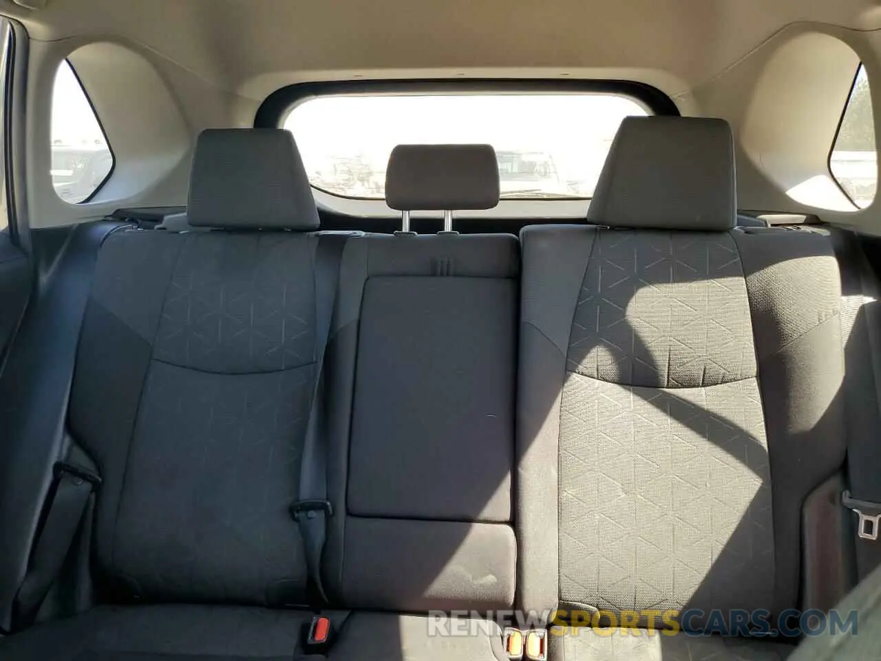 10 fotografías del automóvil dañado 2T3W1RFV8MW114182 TOYOTA RAV4 2021