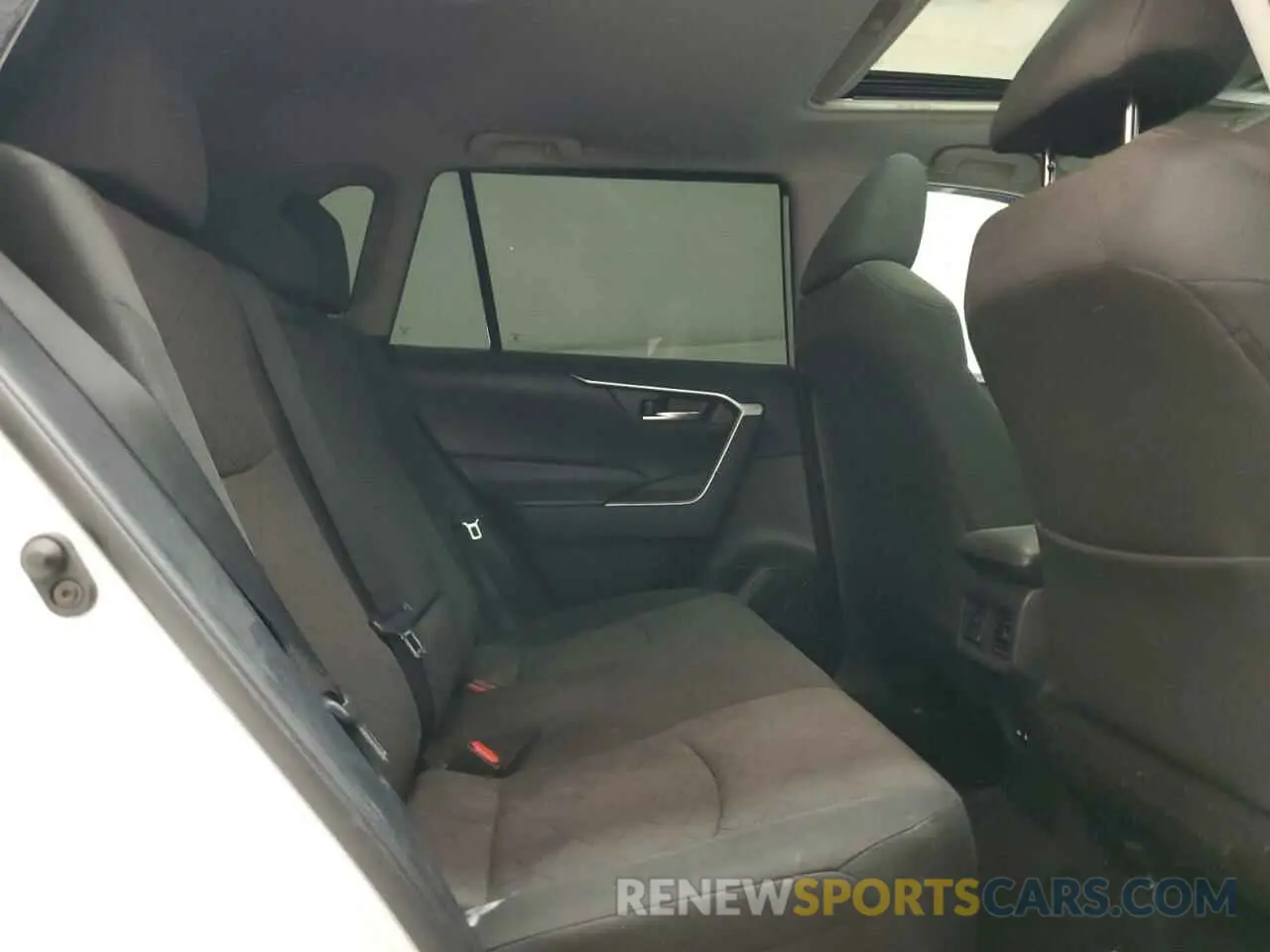 11 fotografías del automóvil dañado 2T3W1RFV8MW120032 TOYOTA RAV4 2021