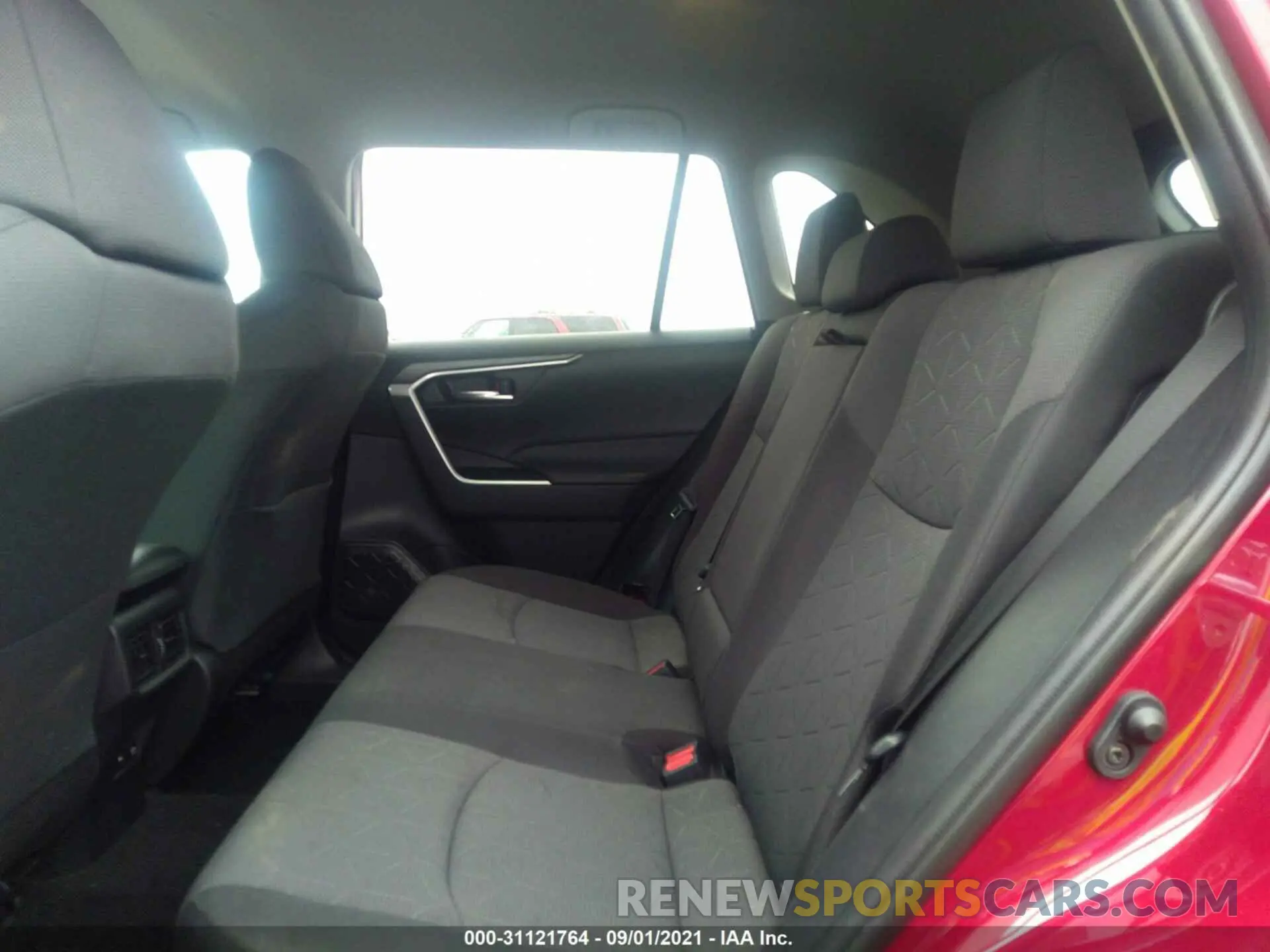 8 fotografías del automóvil dañado 2T3W1RFV8MW120290 TOYOTA RAV4 2021