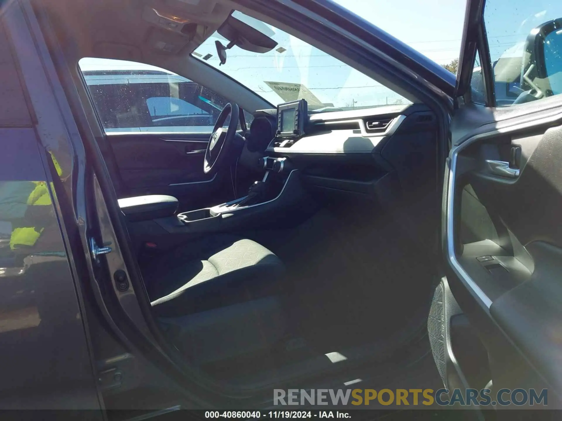 5 fotografías del automóvil dañado 2T3W1RFV8MW126686 TOYOTA RAV4 2021
