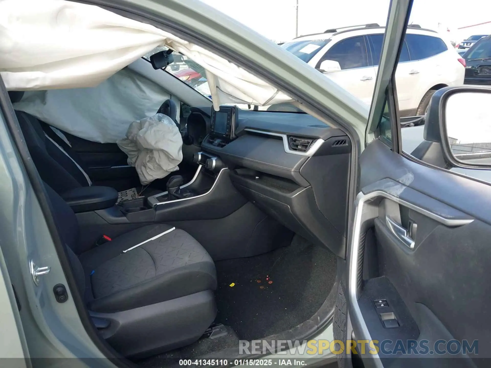 5 fotografías del automóvil dañado 2T3W1RFV9MC091948 TOYOTA RAV4 2021
