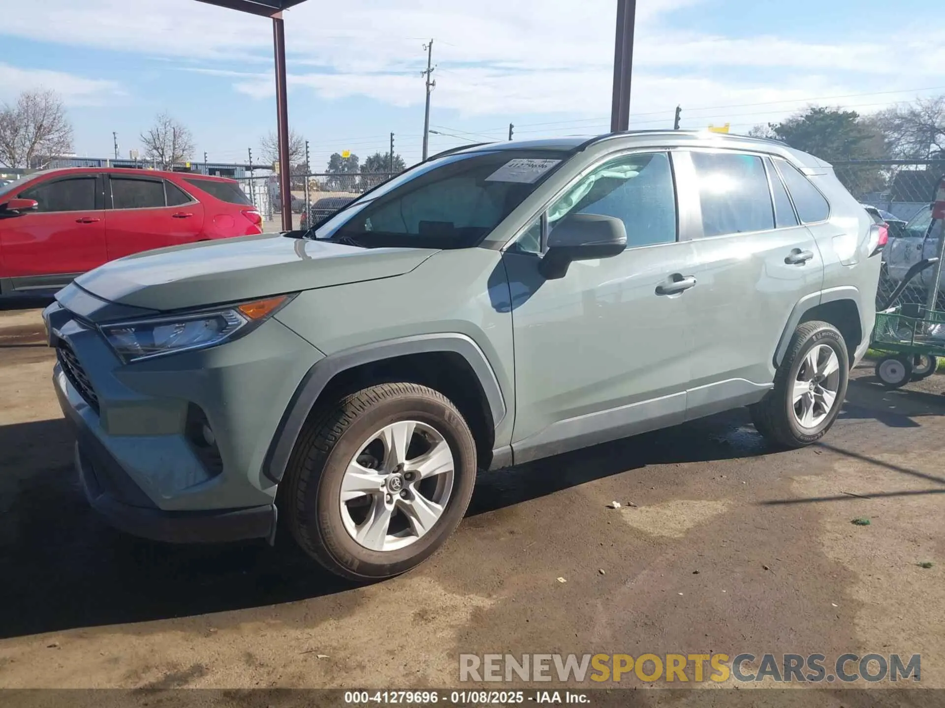 2 fotografías del automóvil dañado 2T3W1RFV9MW162824 TOYOTA RAV4 2021