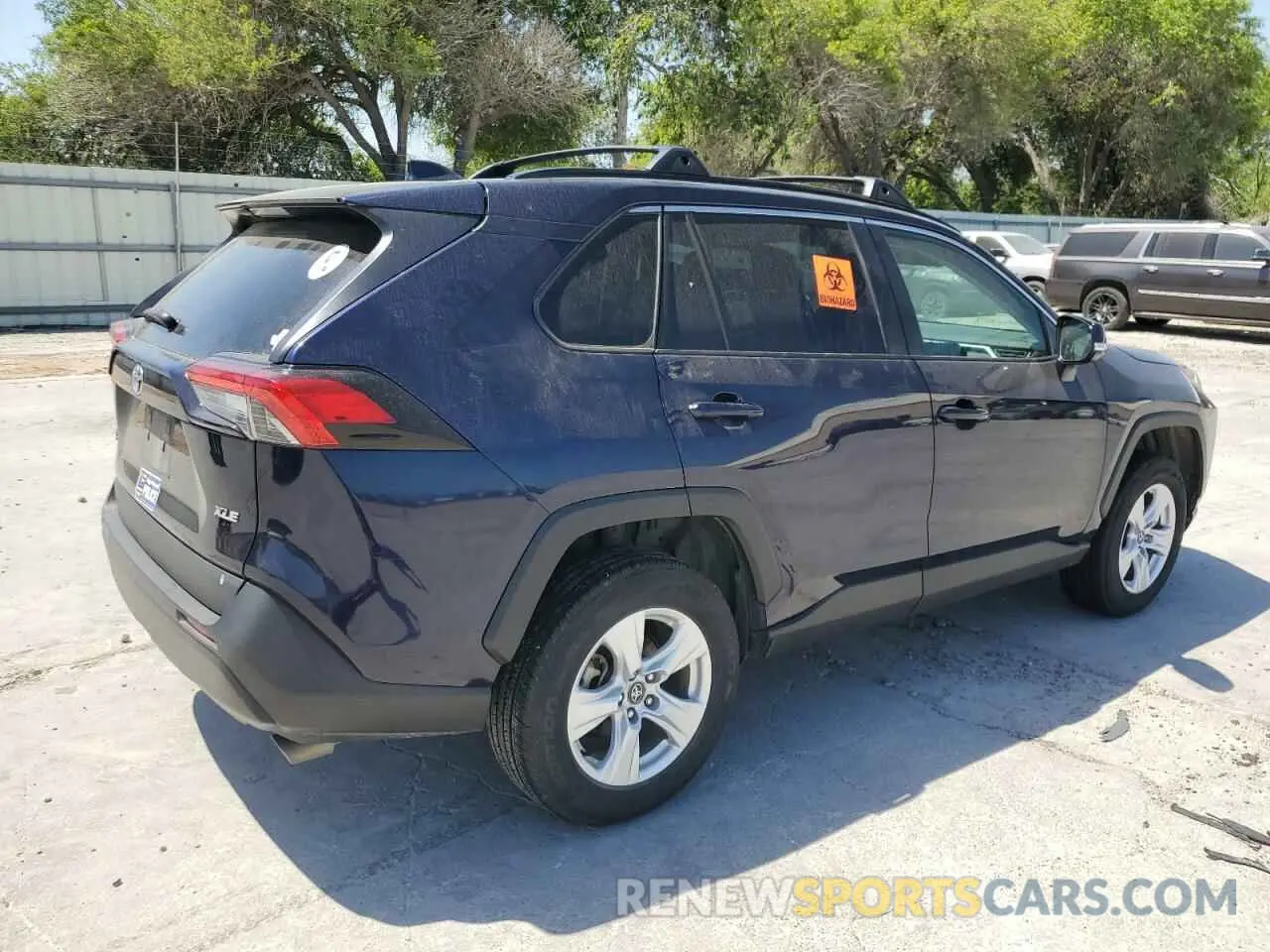 3 fotografías del automóvil dañado 2T3W1RFVXMC090503 TOYOTA RAV4 2021