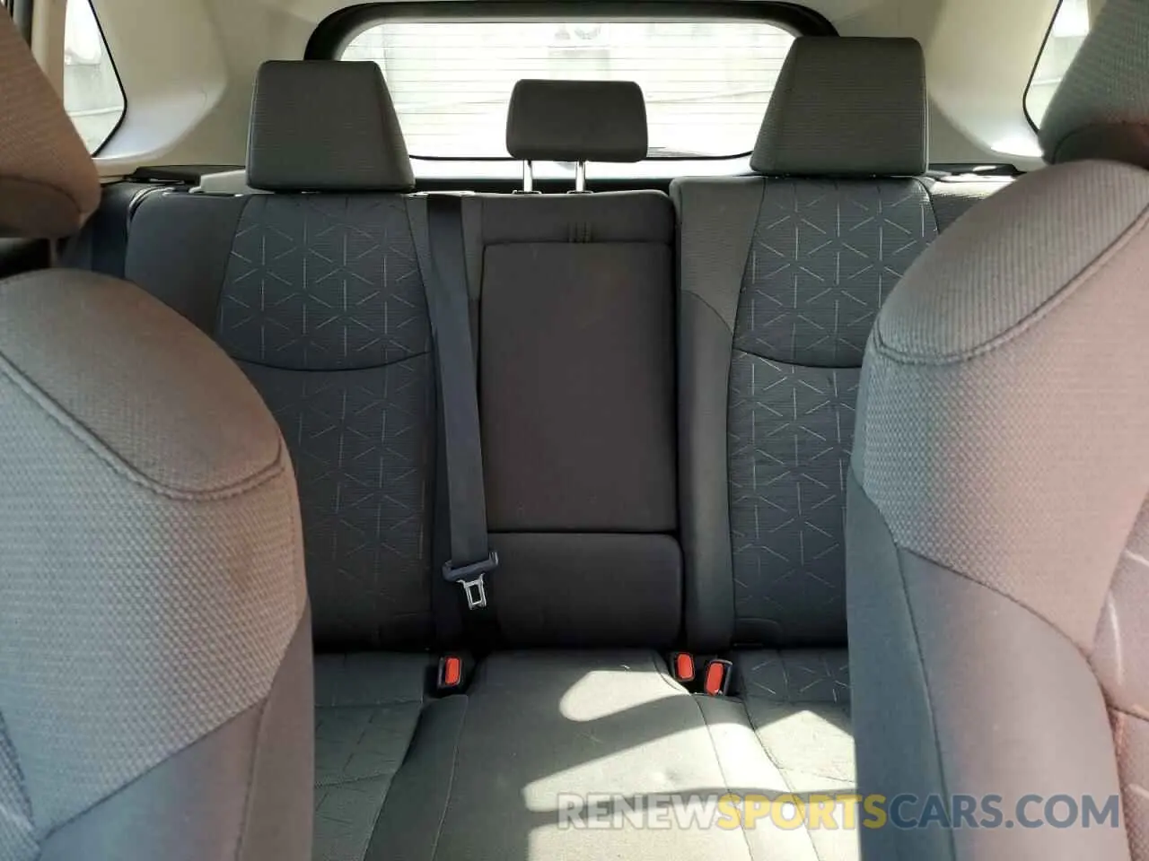 10 fotografías del automóvil dañado 2T3W1RFVXMC108949 TOYOTA RAV4 2021