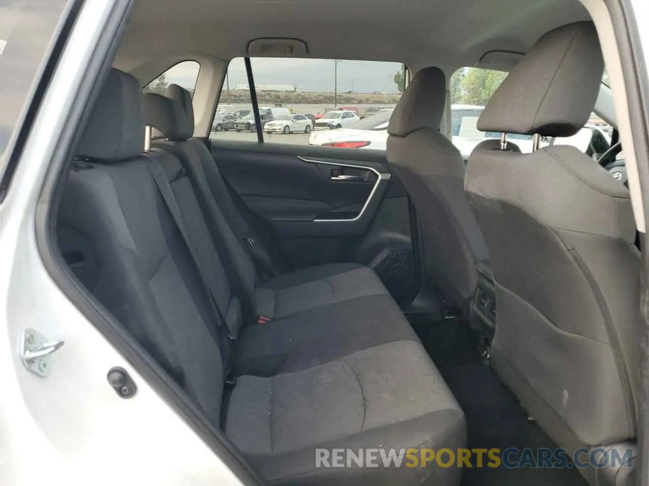 10 fotografías del automóvil dañado 2T3W1RFVXMC111348 TOYOTA RAV4 2021