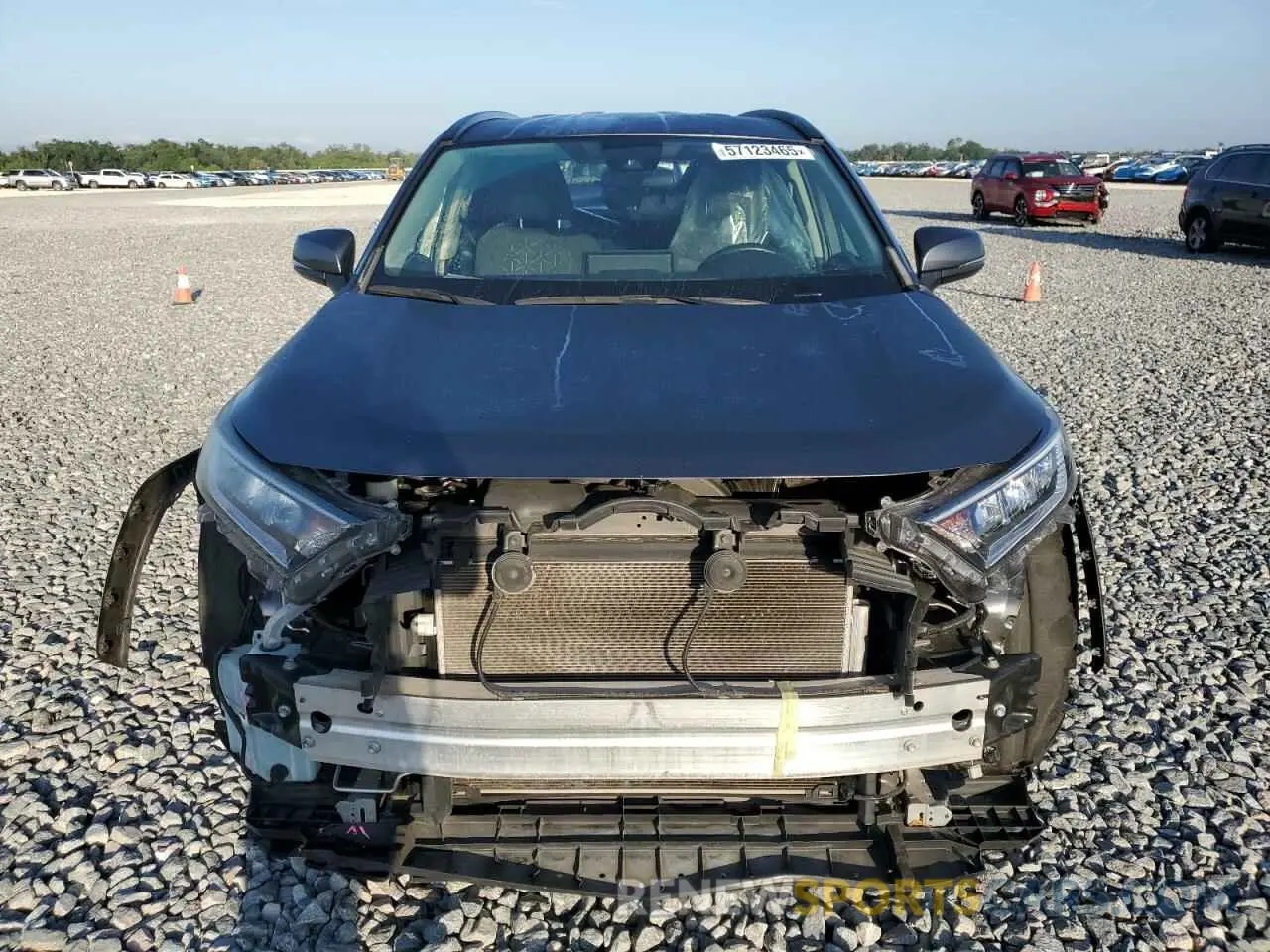 5 fotografías del automóvil dañado 2T3W1RFVXMC125685 TOYOTA RAV4 2021