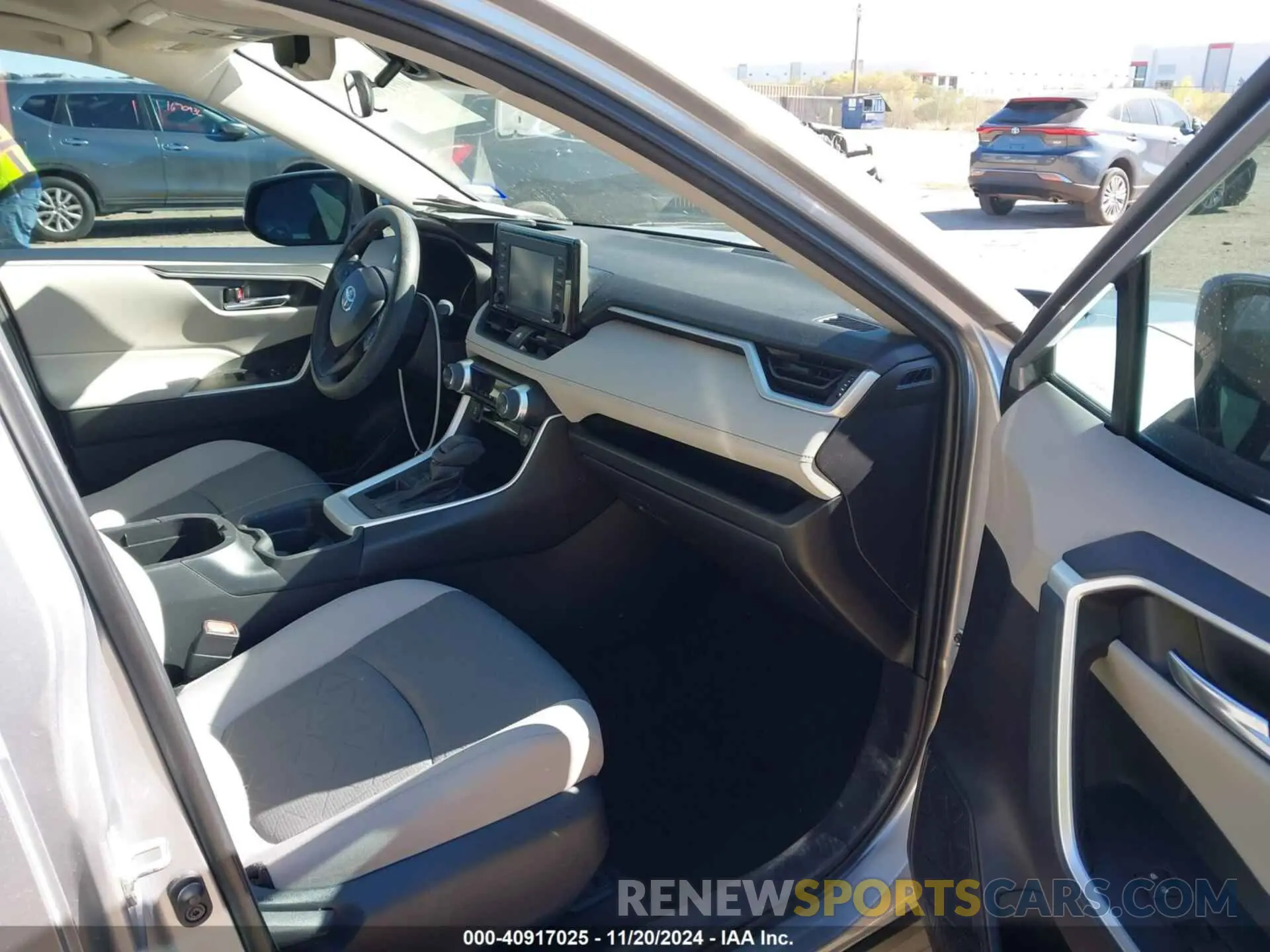 5 fotografías del automóvil dañado 2T3W1RFVXMC155947 TOYOTA RAV4 2021