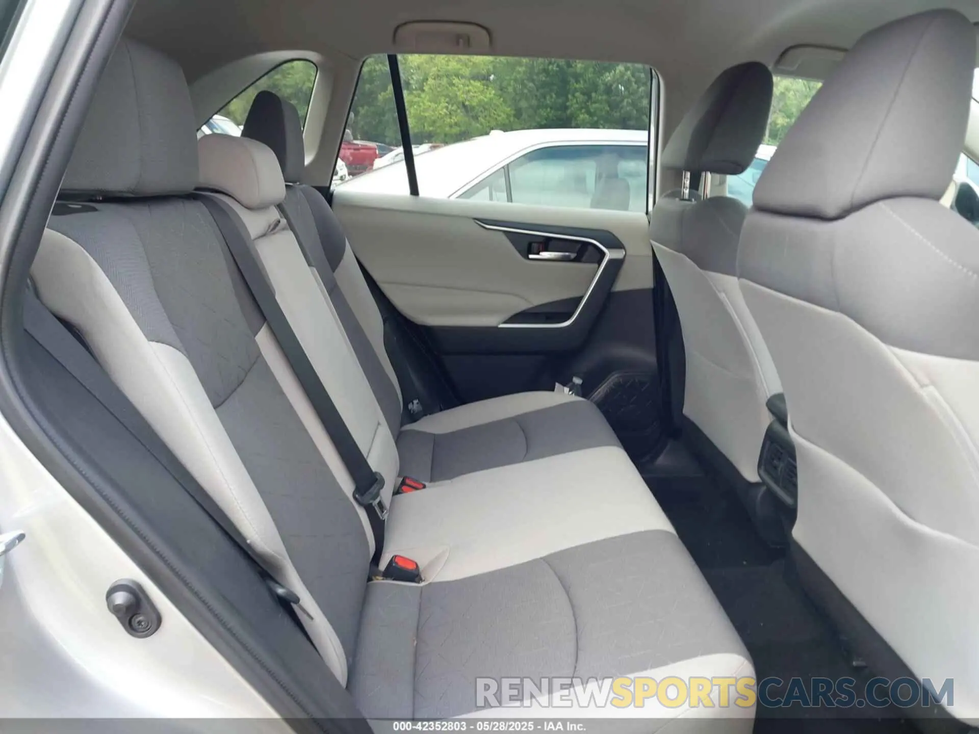8 fotografías del automóvil dañado 2T3W1RFVXMC163899 TOYOTA RAV4 2021