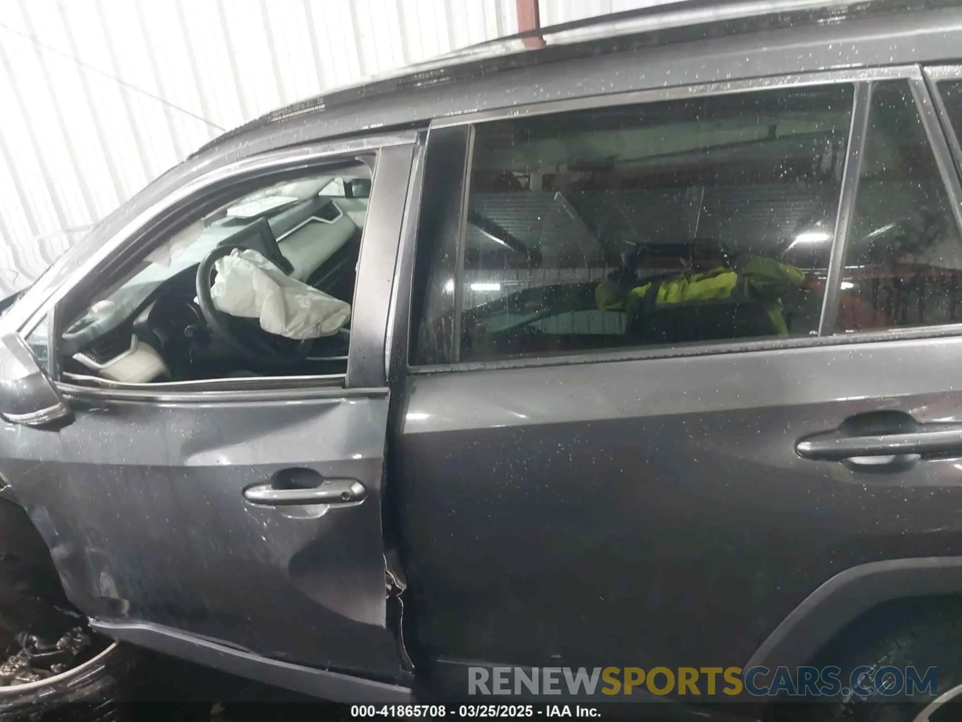 15 fotografías del automóvil dañado 2T3W1RFVXMW117830 TOYOTA RAV4 2021