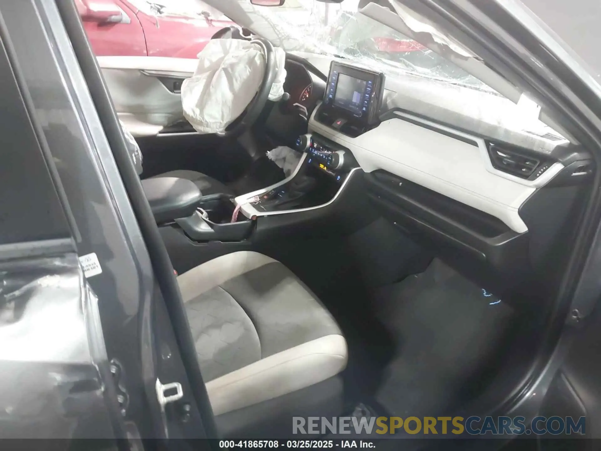 5 fotografías del automóvil dañado 2T3W1RFVXMW117830 TOYOTA RAV4 2021