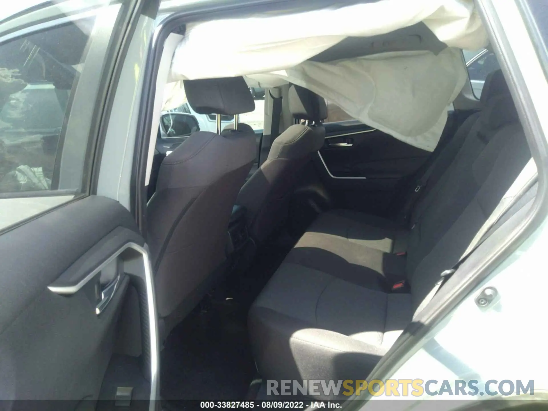 8 fotografías del automóvil dañado 2T3W1RFVXMW164338 TOYOTA RAV4 2021