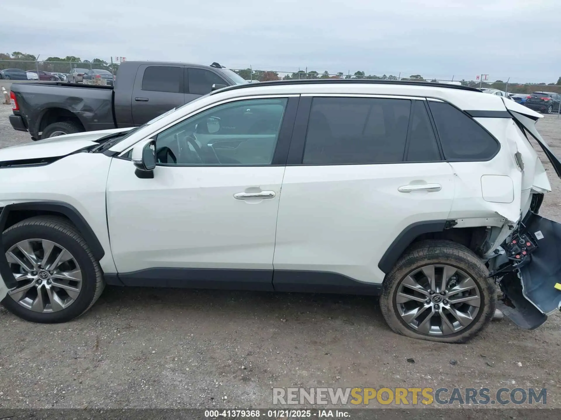 15 fotografías del automóvil dañado 2T3Y1RFV2MW129186 TOYOTA RAV4 2021