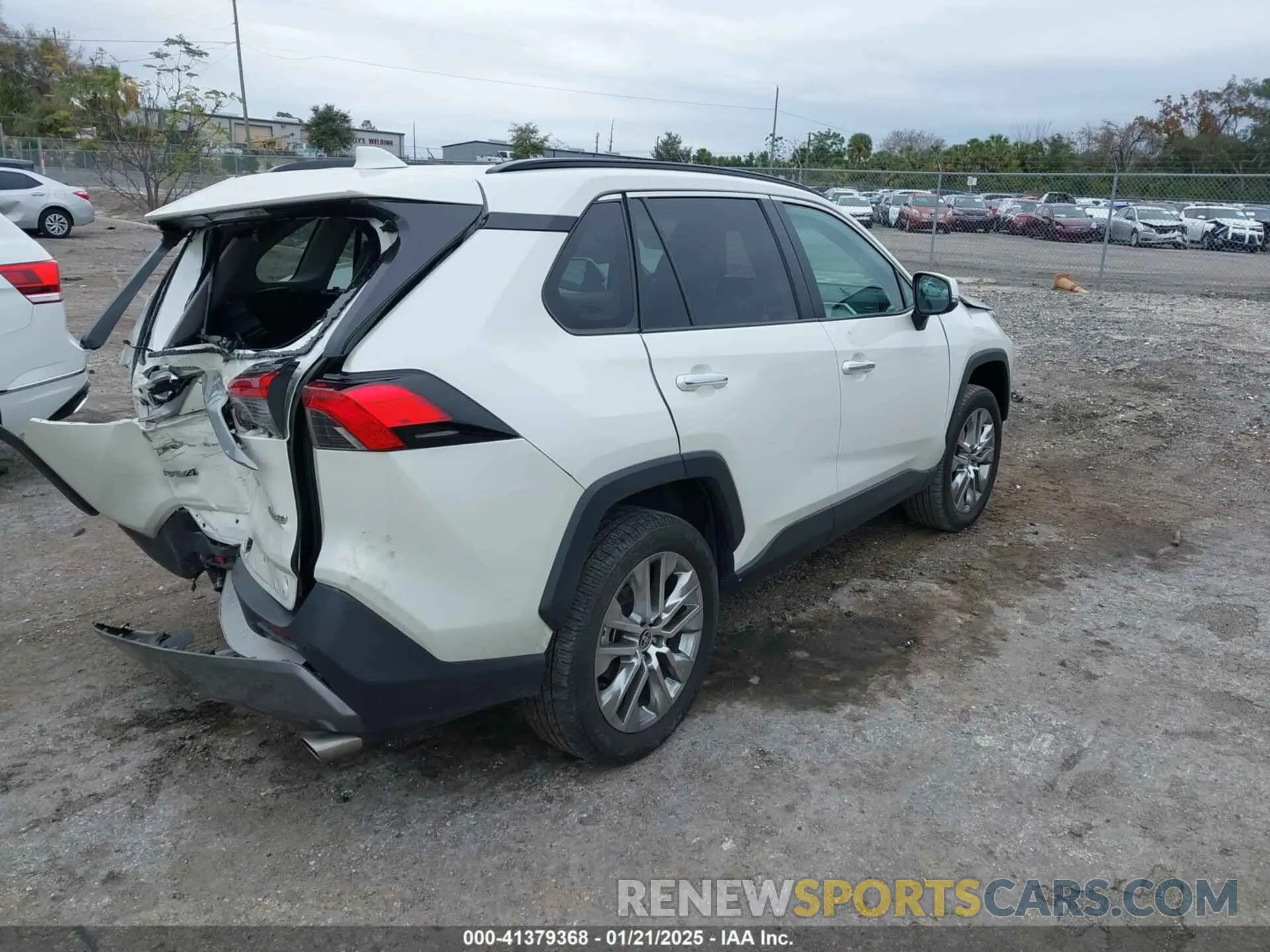 4 fotografías del automóvil dañado 2T3Y1RFV2MW129186 TOYOTA RAV4 2021