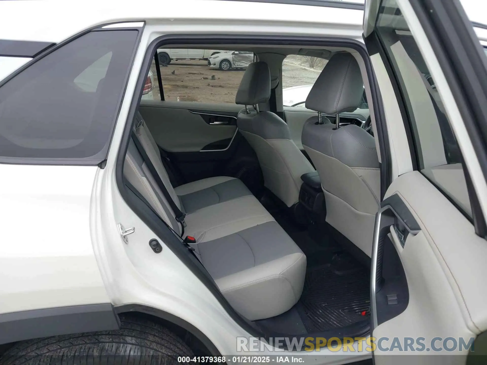 8 fotografías del automóvil dañado 2T3Y1RFV2MW129186 TOYOTA RAV4 2021