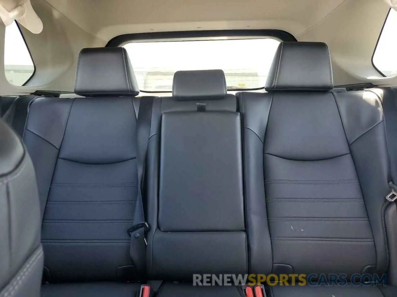 10 fotografías del automóvil dañado 4T3B6RFV1MU041771 TOYOTA RAV4 2021