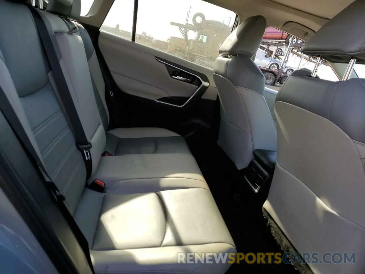 10 fotografías del automóvil dañado 4T3B6RFV6MU014338 TOYOTA RAV4 2021