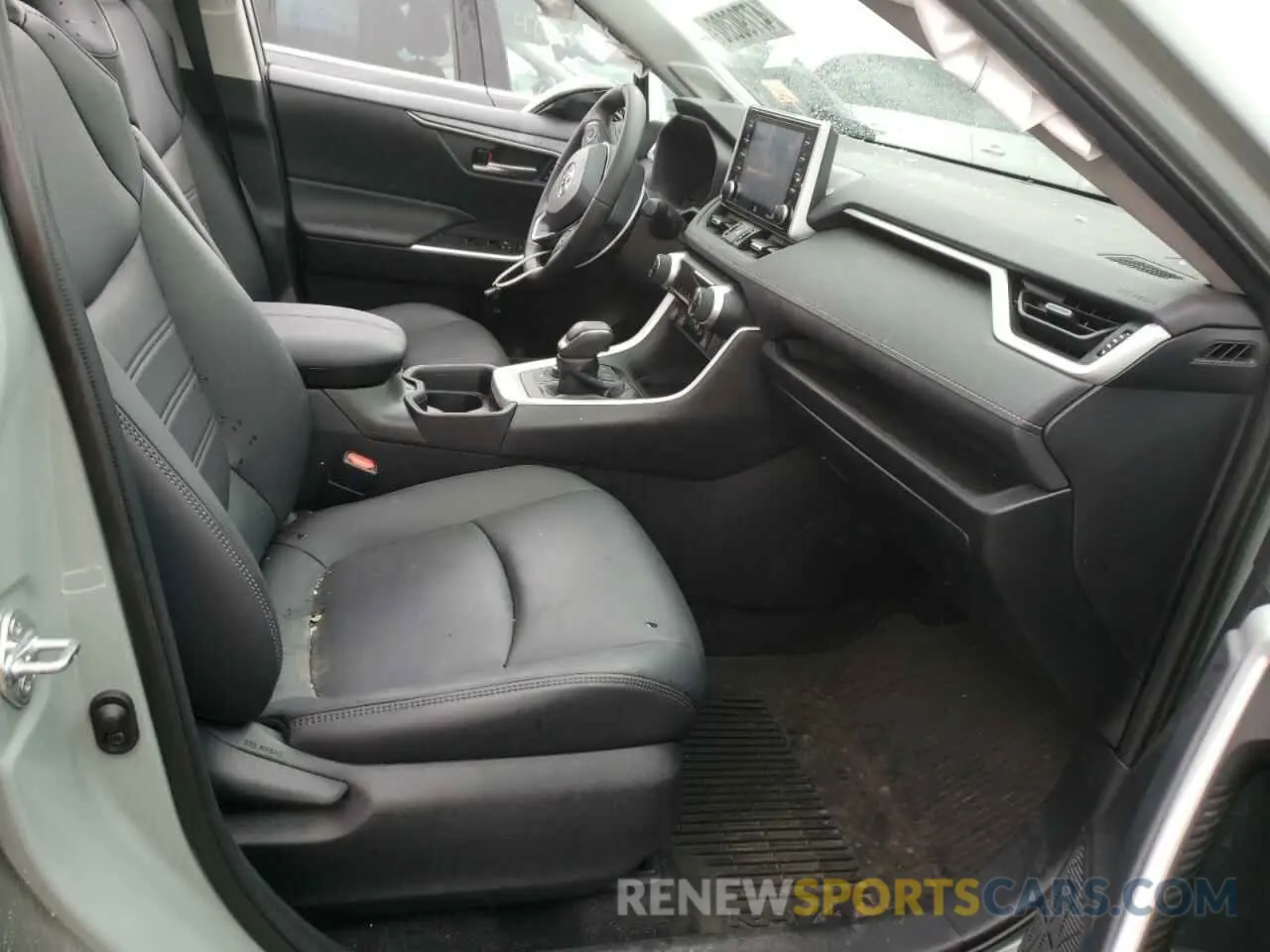 5 fotografías del automóvil dañado 4T3B6RFV9MU047141 TOYOTA RAV4 2021
