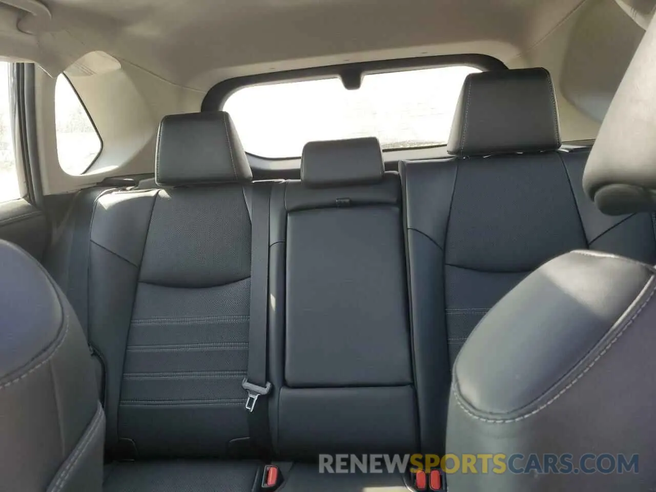 10 fotografías del automóvil dañado 4T3D6RFV1MU036269 TOYOTA RAV4 2021