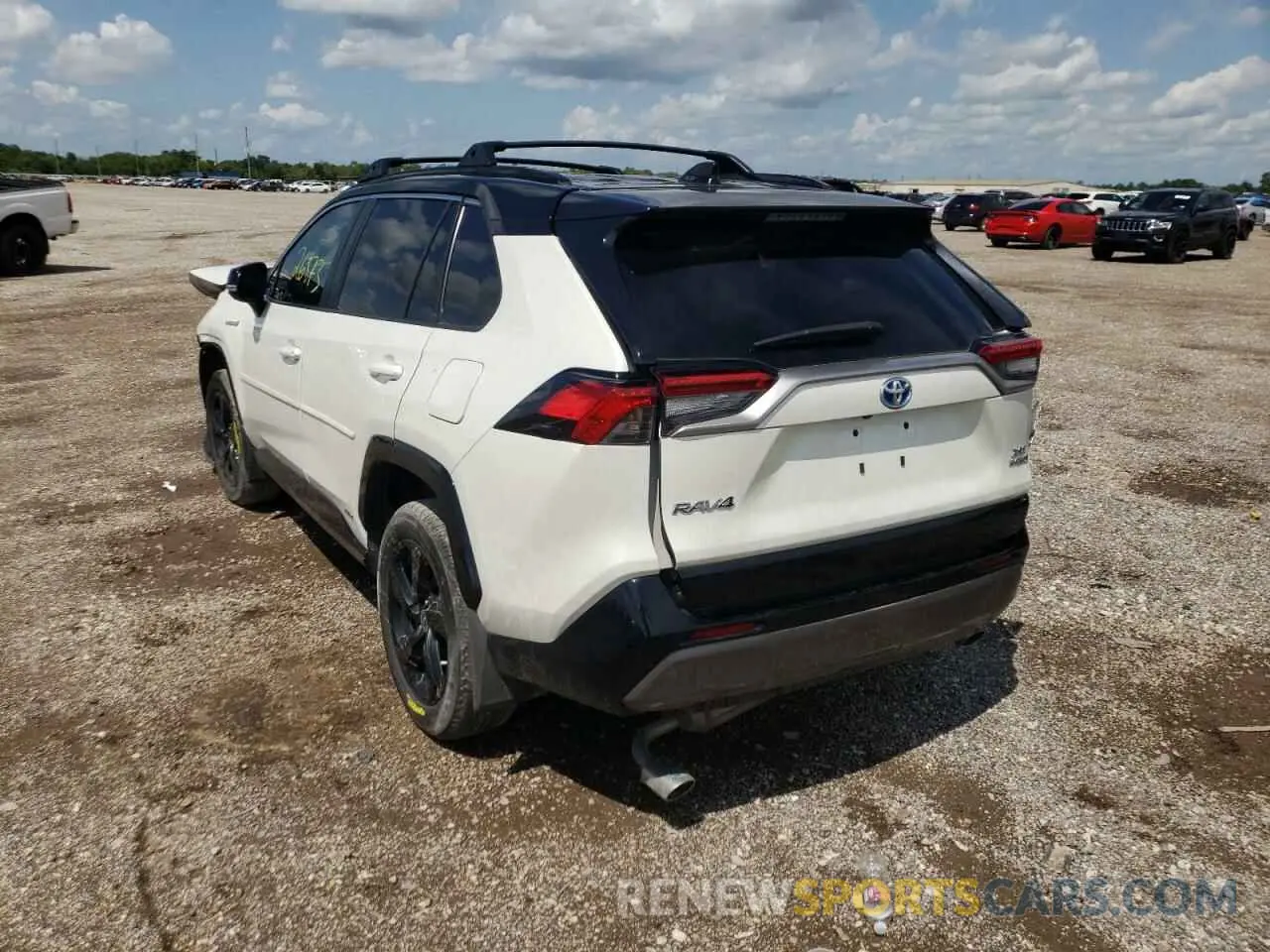 3 fotografías del automóvil dañado 4T3E6RFV1MU046045 TOYOTA RAV4 2021