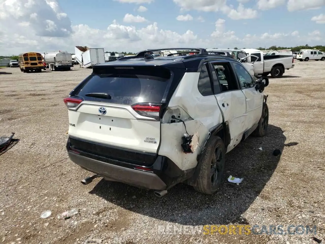 4 fotografías del automóvil dañado 4T3E6RFV1MU046045 TOYOTA RAV4 2021