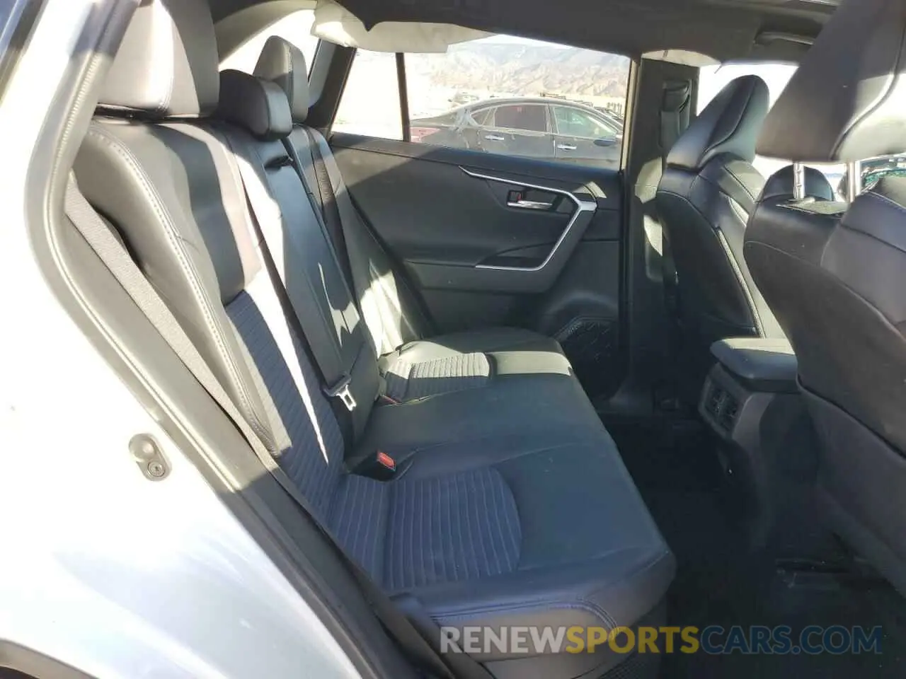 11 fotografías del automóvil dañado 4T3E6RFV5MU036683 TOYOTA RAV4 2021