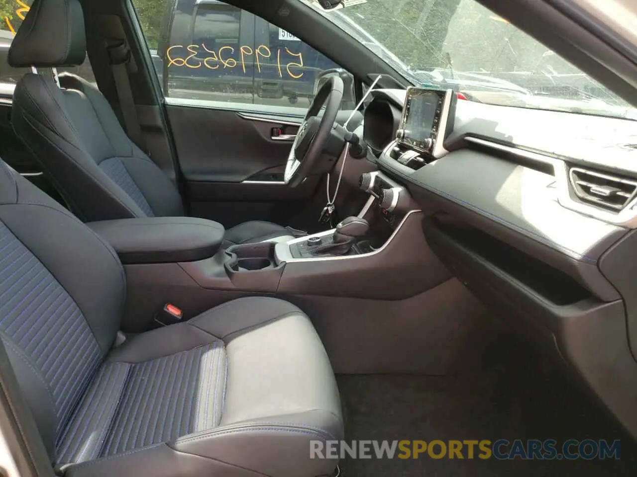 5 fotografías del automóvil dañado 4T3E6RFV5MU057307 TOYOTA RAV4 2021