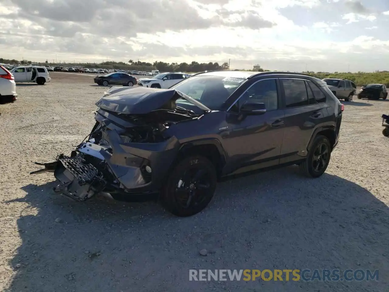 2 fotografías del automóvil dañado 4T3E6RFV8MU060945 TOYOTA RAV4 2021